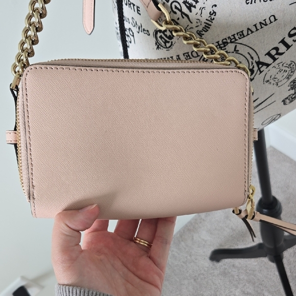Calvin Klein Blush Crossbody Bag - Picture 4 of 7